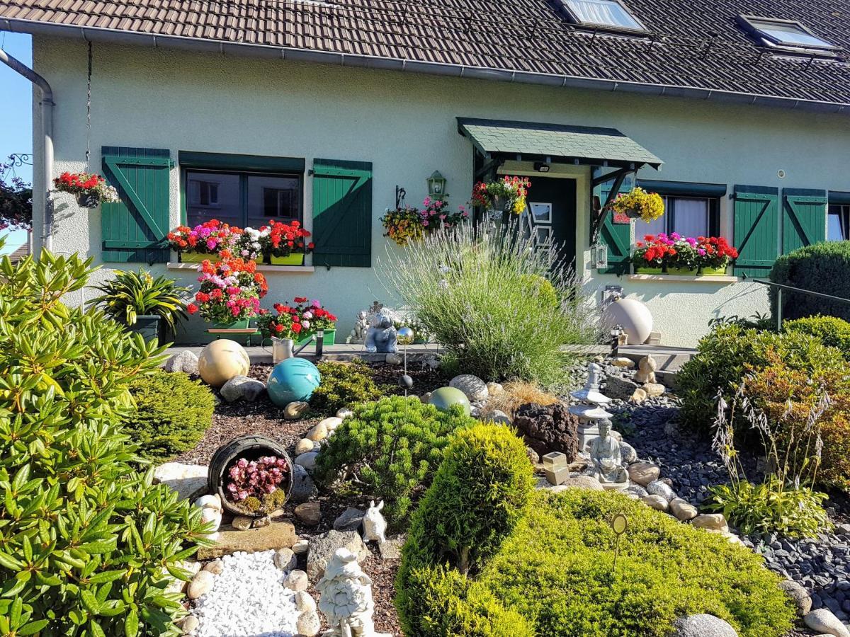 Le Nid Fleuri De Cravanche Buitenkant foto